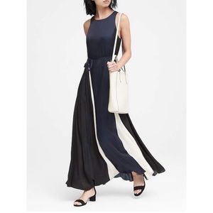 Banana Republic COLOR BLOCK PANEL MAXI DRESS